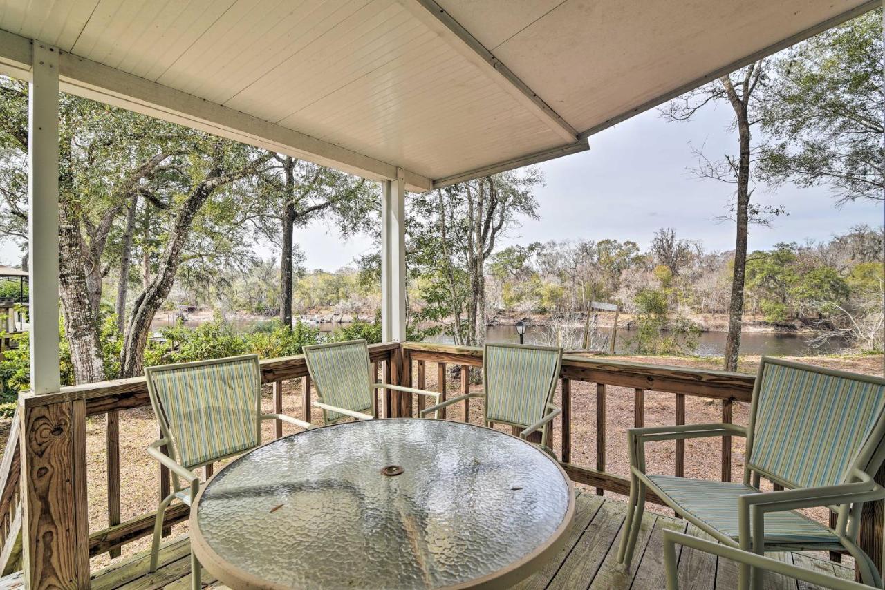 Fishing Paradise With Deck On Suwannee River Branford Kültér fotó